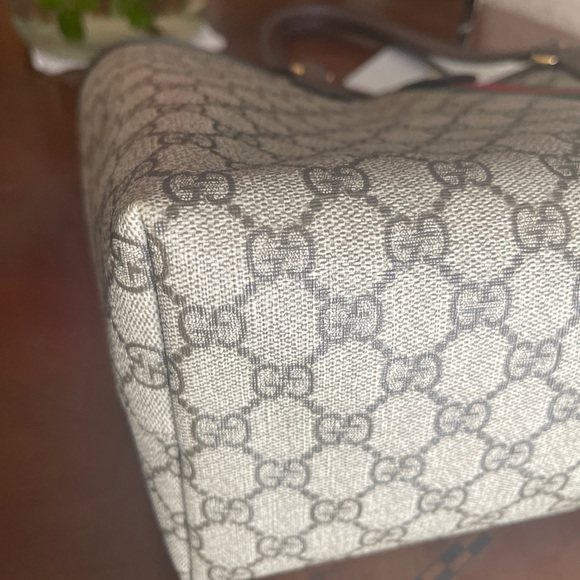 Excellent condition! Used two times only with dust bag - Picture 4 of 6